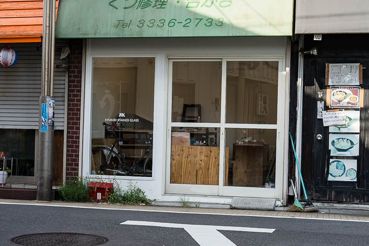 ステンドグラス関連画像